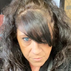 Meet your Posher, Mitzi